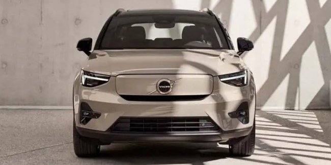 Volvo ��������� ����������� ������������ EX40 � ���