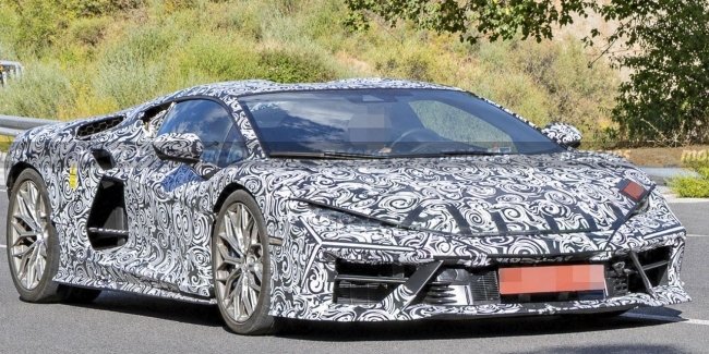 Lamborghini ����� �������� ����� ������������� ��������� Revuelto