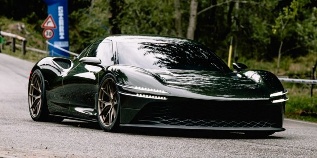������� Genesis Magma GT ������� �� �������� �����������