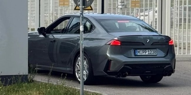 ���� BMW 3 Series ������� ��� ���������