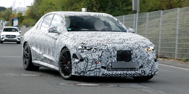 Mercedes-AMG �������� ������������ ������ E-Class EQ