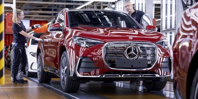 ���������� ����������� ������ ����������� ��������� Mercedes-Benz GLA