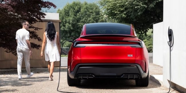 Tesla Model Y � ���� ��������� �� ��������� ����� � ���