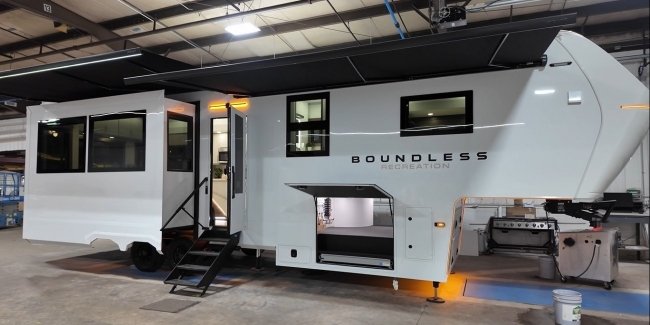 ������� �� �������: �� ������� �������� �������� ������-����� Boundless 320RL