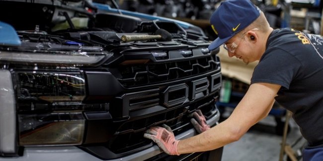 Ford ���������� ������ ����� F-150