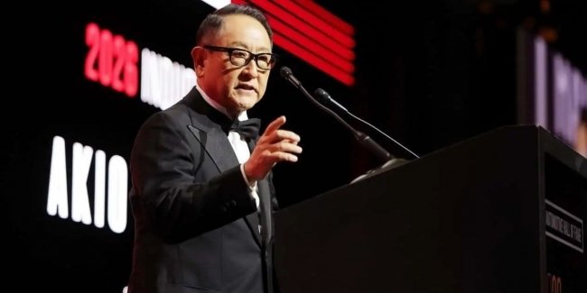 ������� Toyota ��� ������ �������� ������������� �� ��������