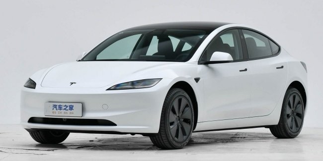 Tesla Model 3 ������� � ����