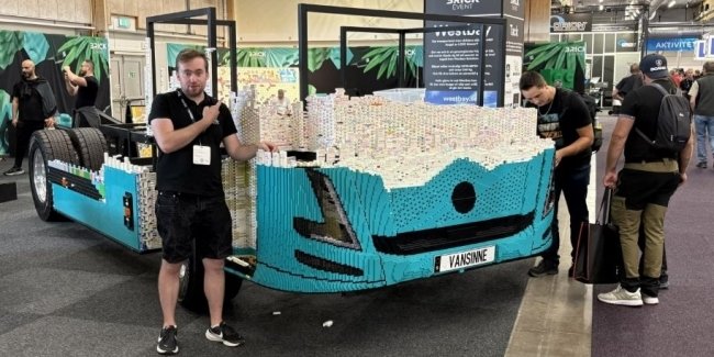 ���� � Lego ������ ����� � ��� ������������ ���������