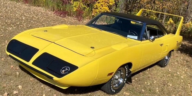 ���� �� ������������ ��������: Plymouth Superbird 1970 ���� ������� � 769 000 ������