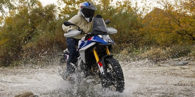 BMW Motorrad ��������� ��� ����� ����� F 450 GS �� ������������� �����