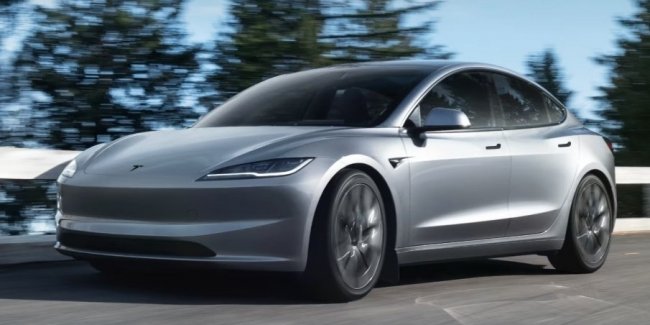 Tesla ����������� � ����� ���������� �� Model 3 Premium