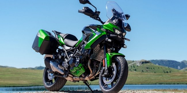 Kawasaki ����������� ����������� �������� Versys 900 2027