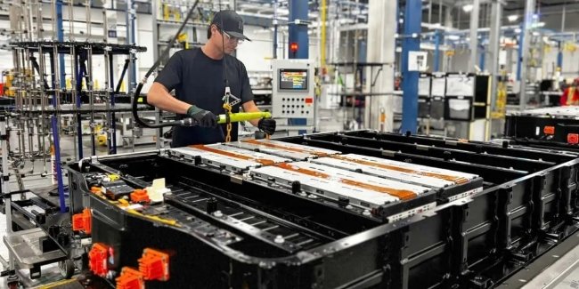 General Motors ����� ���������� � ��������� �������������� �������