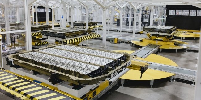 Redwood Materials � Rivian ���������� ����������� � ��������� �������