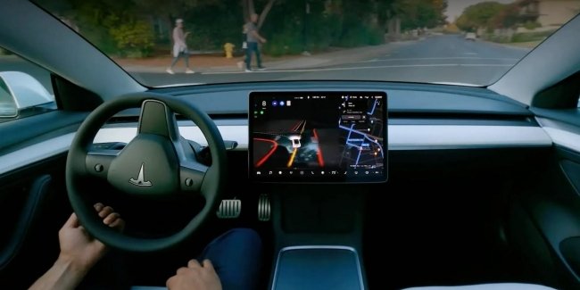 Tesla ���������� ������ ���������������� ����������� ������ FSD