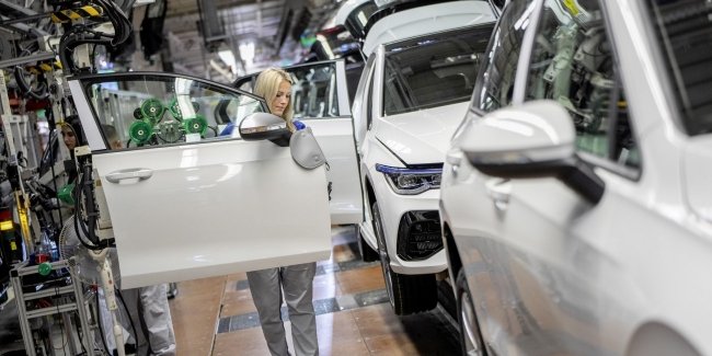 Volkswagen ����� ��������� �� 12 ����� ������� ���� �� 2030 ����