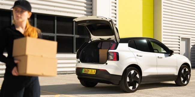 Volvo ����������� ���������� ����� ���������� ����� EX30