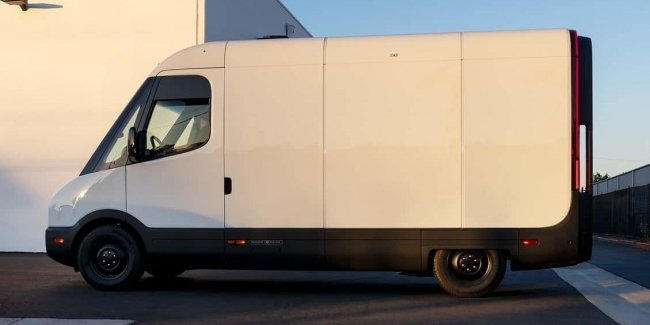 Rivian ������ � ��� 8469 ��������������� �� �������