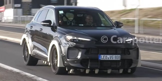 Porsche ��������� ���������� Macan �� �������� �������� V8