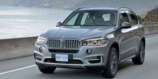 BMW      X5  4-Series