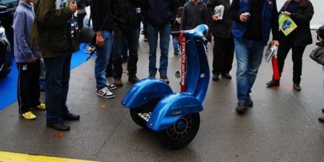  Vespa Segway