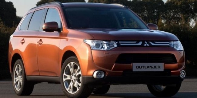 Mitsubishi Outlander   