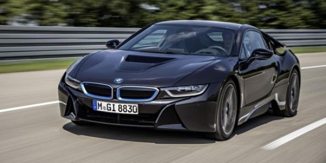 BMW i8     