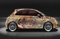 Кузов Fiat 500 покрыли иллюстрациями из «Камасутры»