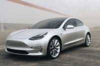 Tesla      Model 3