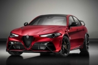 Alfa Romeo Giulia GTA презентована официально