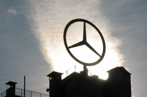 Daimler выплатит 2,2 миллиарда долларов по искам американцев