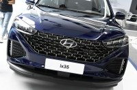 Hyundai ix35:  ,  