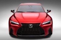  : Lexus IS  5- V8