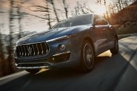 Удар тока: Maserati представила гибридный Levante