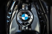 BMW патентует регулируемые по высоте и ширине седла