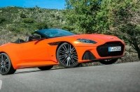 Aston Martin:  V12  