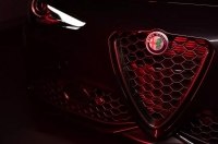 Alfa Romeo Stelvio та Giulia отримали «драйверську» версію Estrema