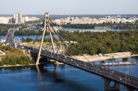 У Києві повністю відновили рух транспорту Північним мостом