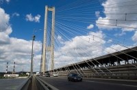 У Києві відкрили Південний міст для всього автотранспорту