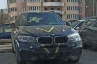 Викрадені в Україні автомобілі намагаються легалізувати в РФ