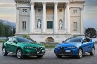 Alfa Romeo представила гібридні кросовери Tonale