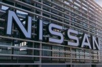 Nissan відмовився визнати Renault материнською компанією