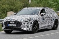 Нова Audi A4 виїхала на тести