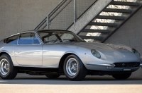 Унікальні суперкари Ferrari продадуть із аукціону