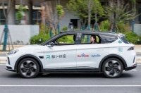 У Китаї розпочали роботу повністю безпілотні таксі Baidu