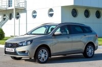 У Росії звичайні «Лада» продають за ціною нової Toyota Camry