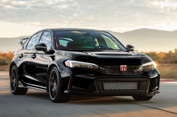 Новий Civic Type R став найпотужнішою моделлю Honda у США.