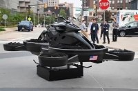На автосалоні в Детройті представили перший у світі літаючий мотоцикл