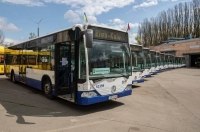 Київ виводить на маршрути подаровані Європою автобуси
