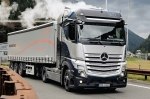 Daimler Truck випробувує водневий автопоїзд